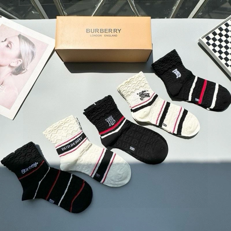 TechFriendly Burberry Socks 274004
