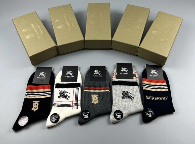 Versatile Burberry Socks 274686