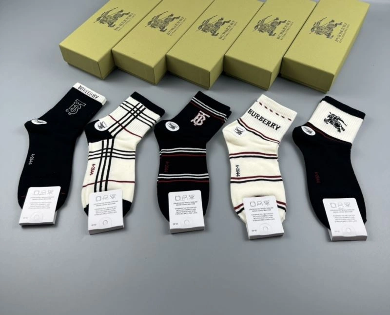 ComfortFit Burberry Socks 274682