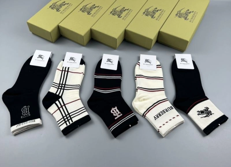 ComfortFit Burberry Socks 274682