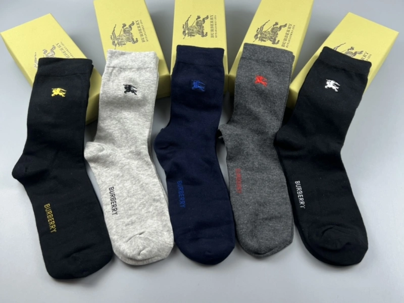 Elegant Burberry Socks 274519