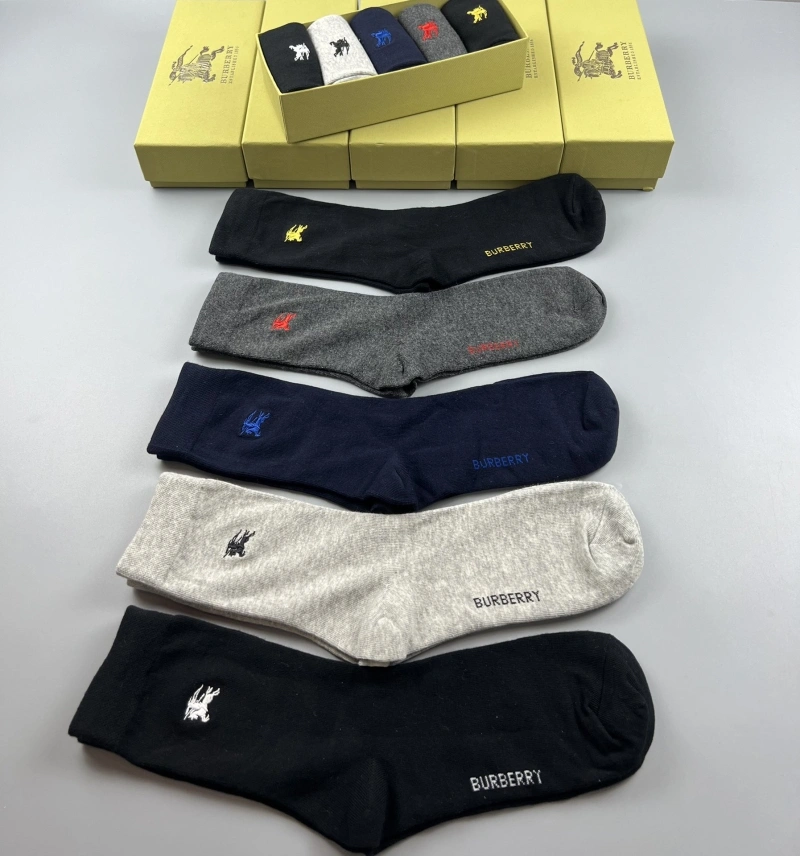 Elegant Burberry Socks 274519