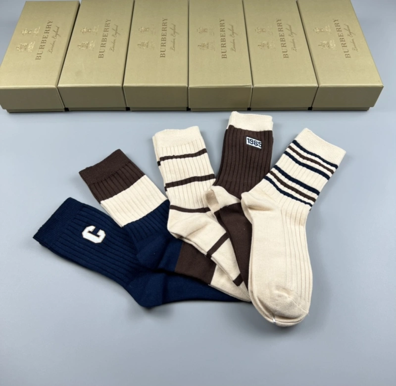 Vibrant Burberry Socks 274330