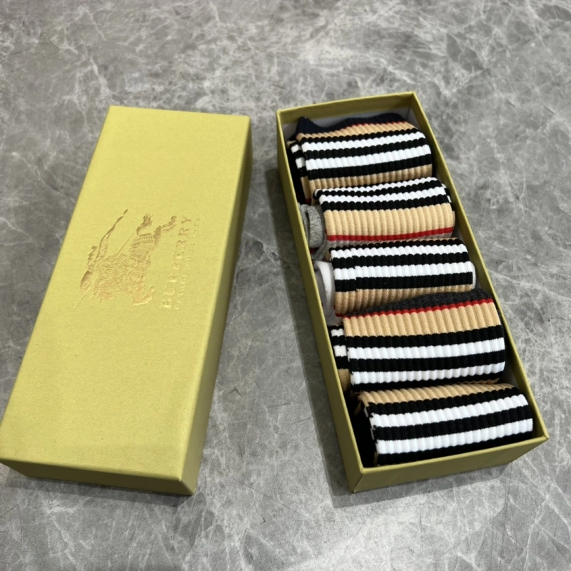 HighQuality Burberry Socks 274338