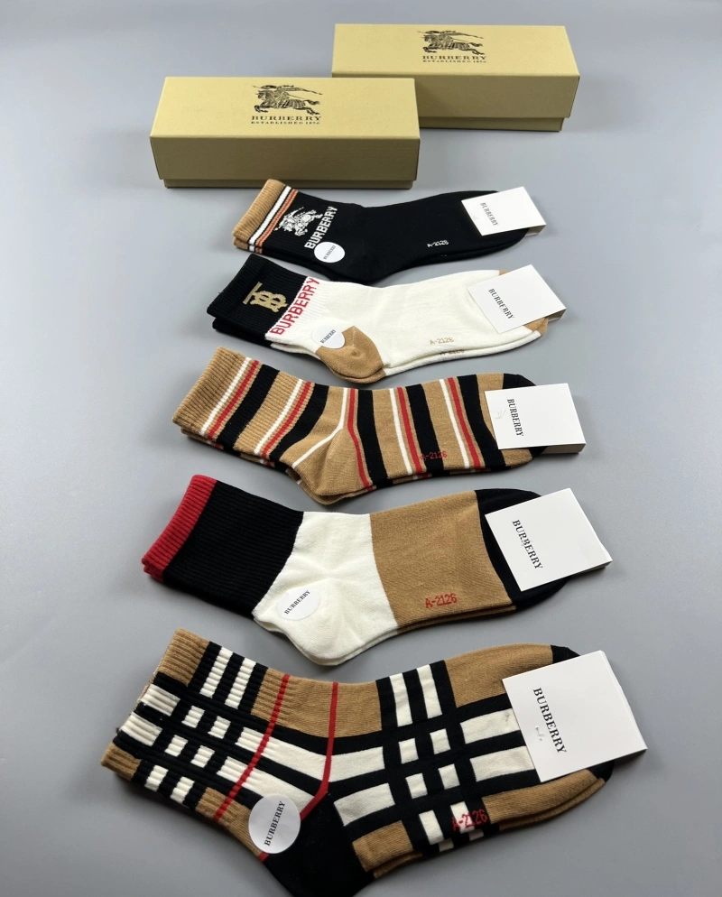 Burberry Socks Unisex 274333