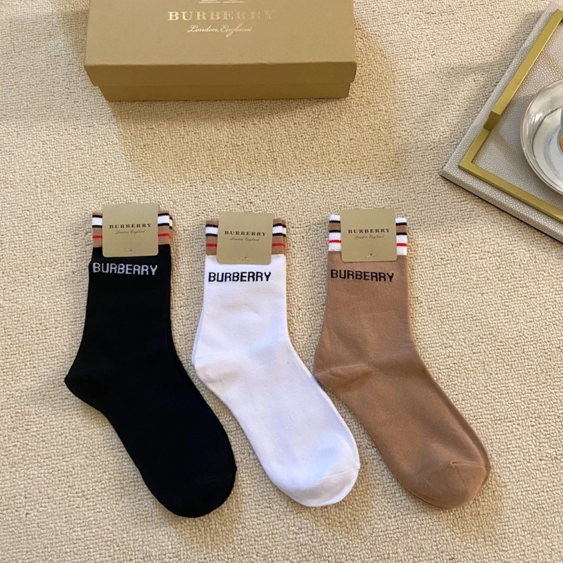 Trendsetting Burberry Socks 274337