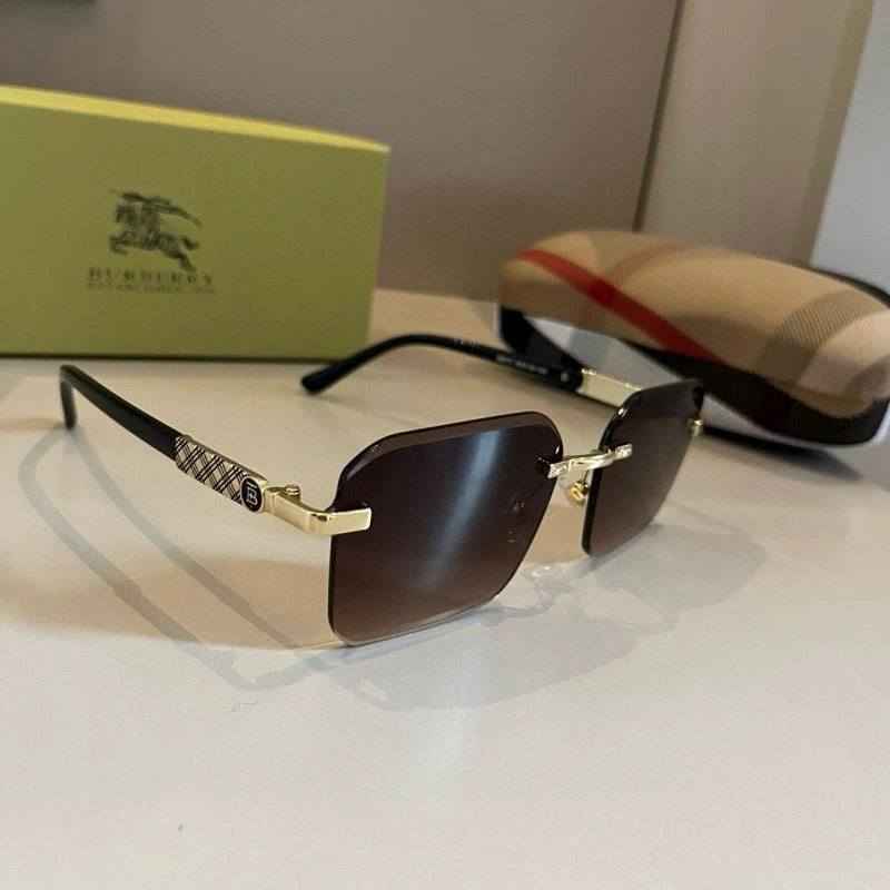 ZipUp Burberry Sunglasses 277185