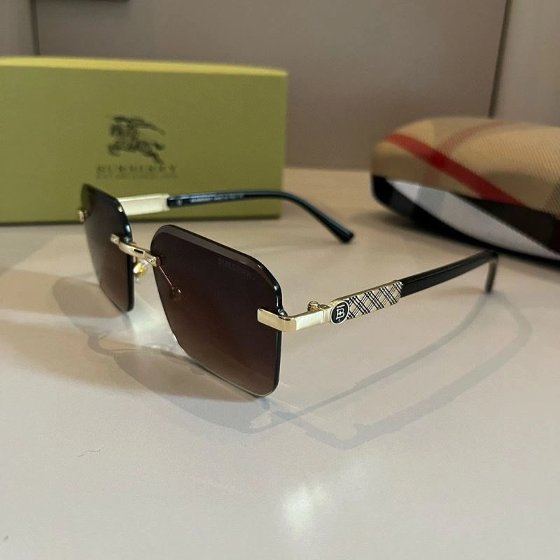 ZipUp Burberry Sunglasses 277185