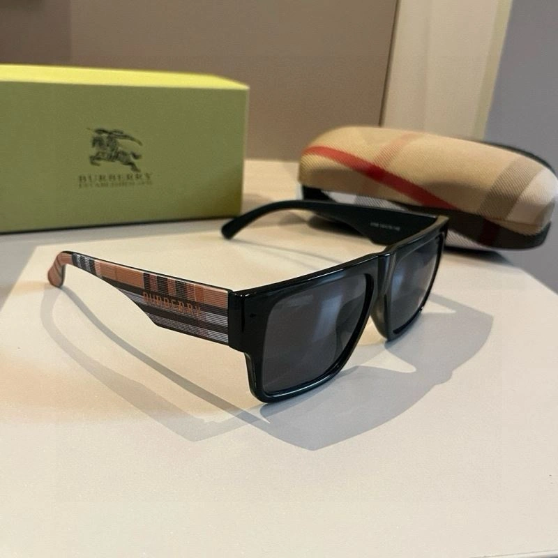 Burberry Sunglasses Effortless 277183