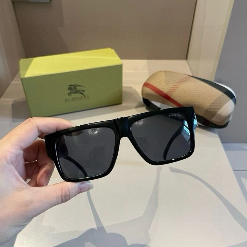 Burberry Sunglasses Effortless 277183