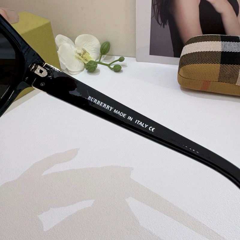 Burberry Sunglasses NewStyle 277170