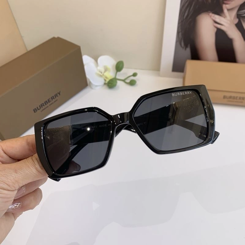 Burberry Sunglasses Efficient 277166