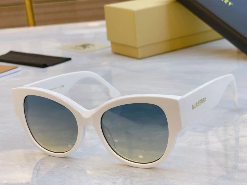 Burberry Sunglasses Minimalist 277194