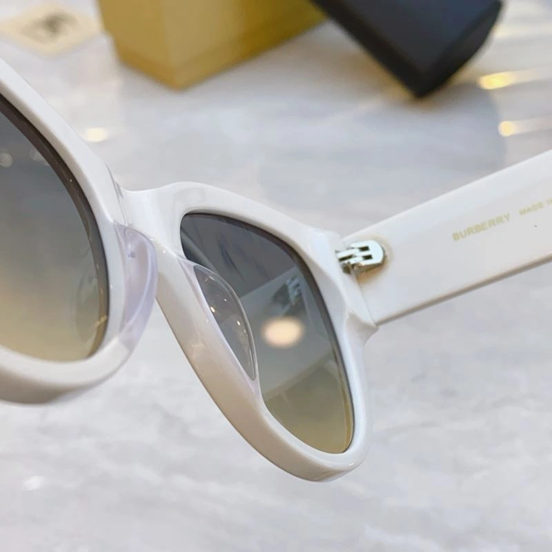 Burberry Sunglasses Minimalist 277194