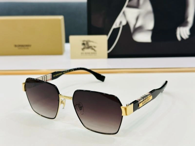 TechFriendly Burberry Sunglasses 277189