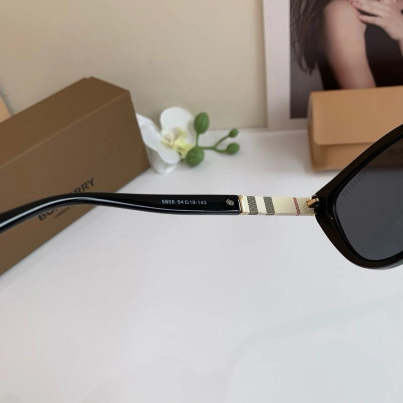 Burberry Sunglasses OdorResistant 277181