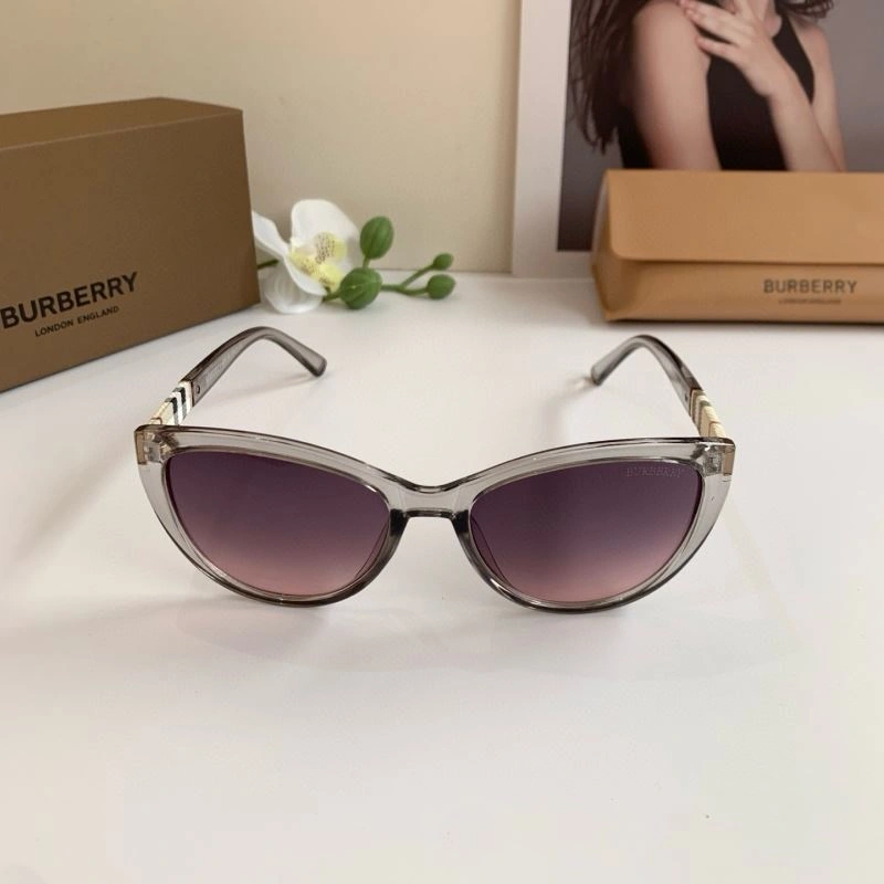 Burberry Sunglasses Youthful 277163