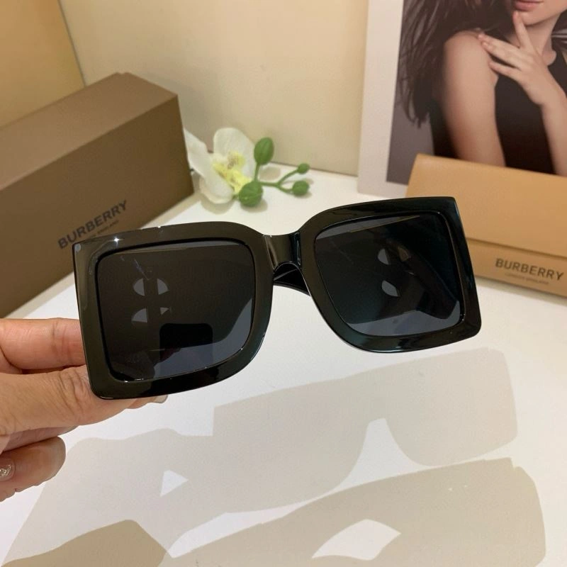 Burberry Sunglasses Sophisticated 277180