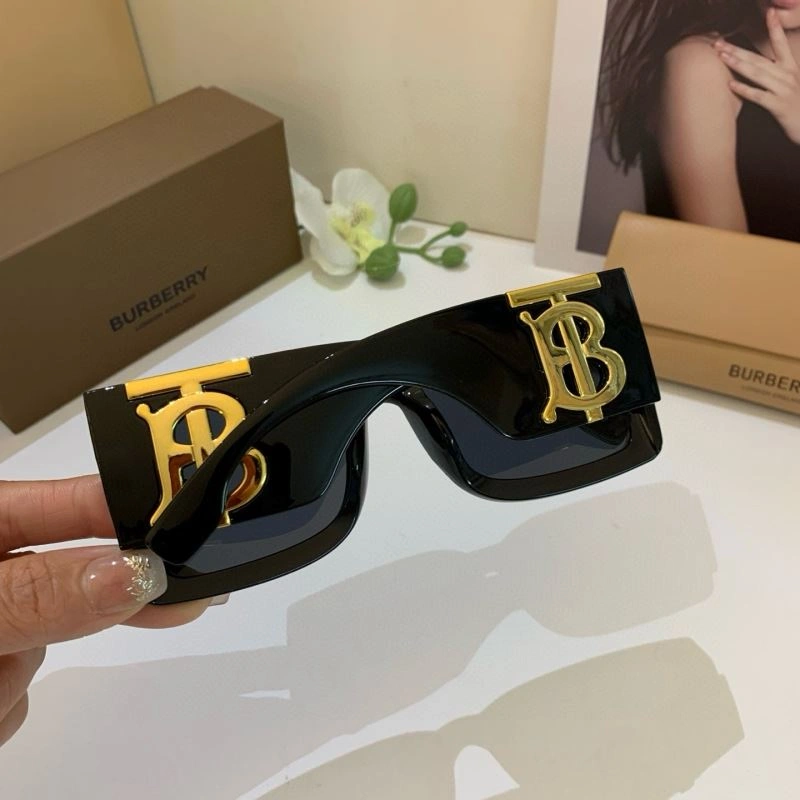 Burberry Sunglasses Sophisticated 277180