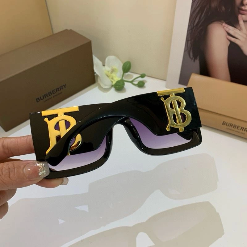 Burberry Sunglasses Cozy 277168