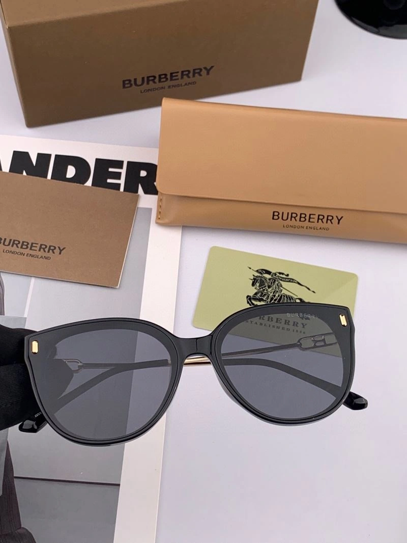 Burberry Sunglasses UrbanChic 277160