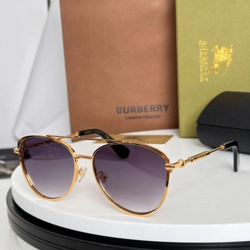 Burberry Sunglasses MultiPurpose 277159