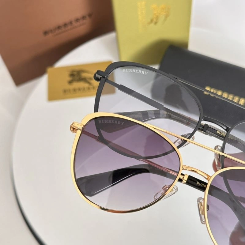Burberry Sunglasses MultiPurpose 277159