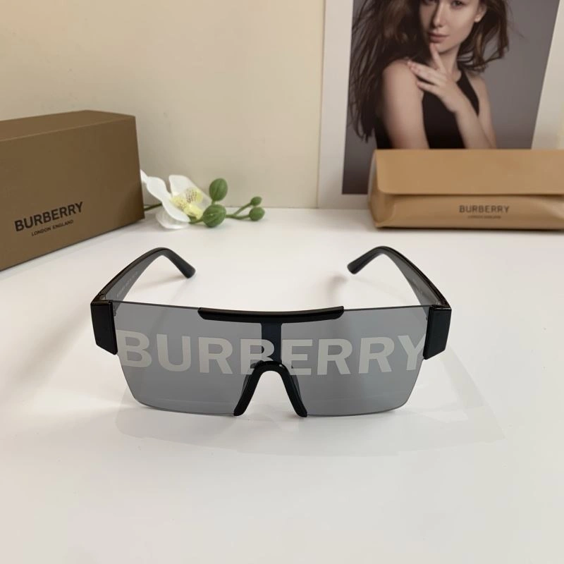 Versatile Burberry Sunglasses 277134