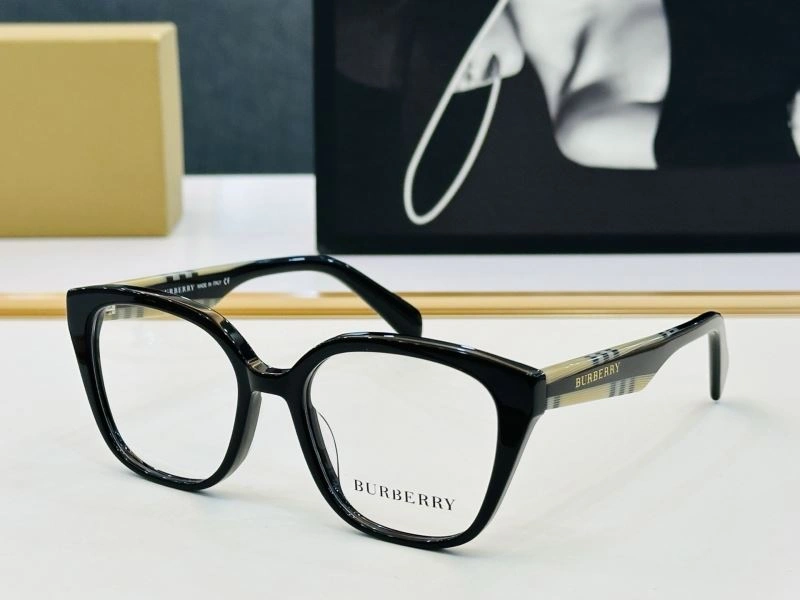 Burberry Sunglasses Versatile 277149