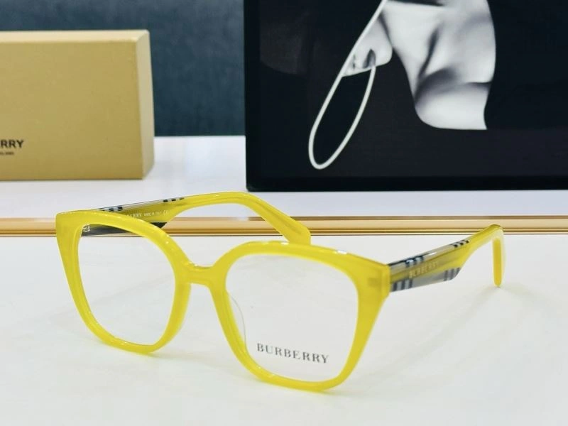 Burberry Sunglasses Versatile 277149