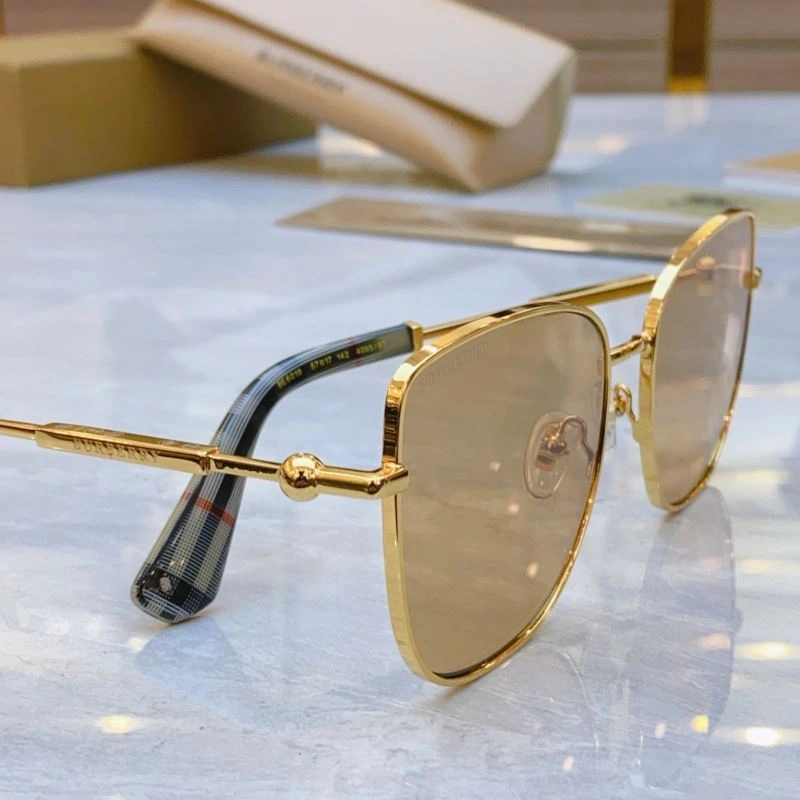 Casual Burberry Sunglasses 277148
