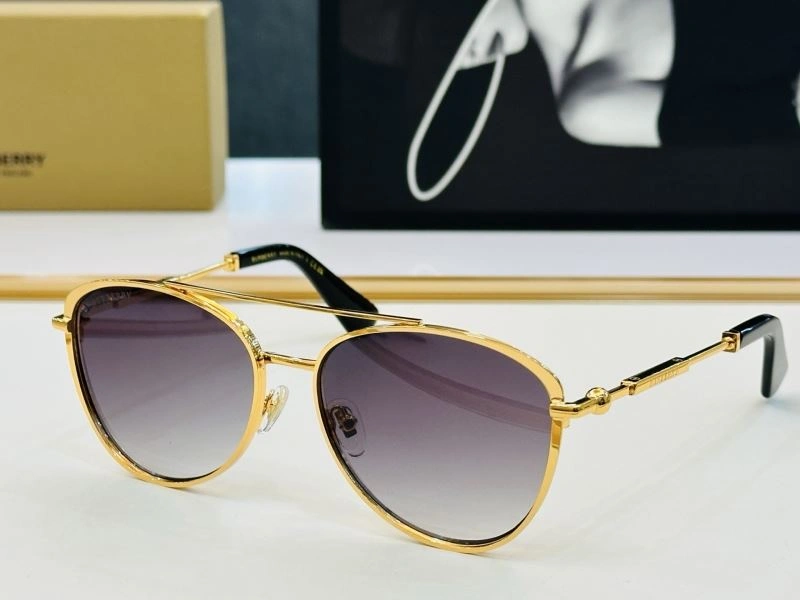 Burberry Sunglasses Attractive 277136