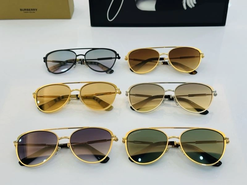 Burberry Sunglasses Attractive 277136