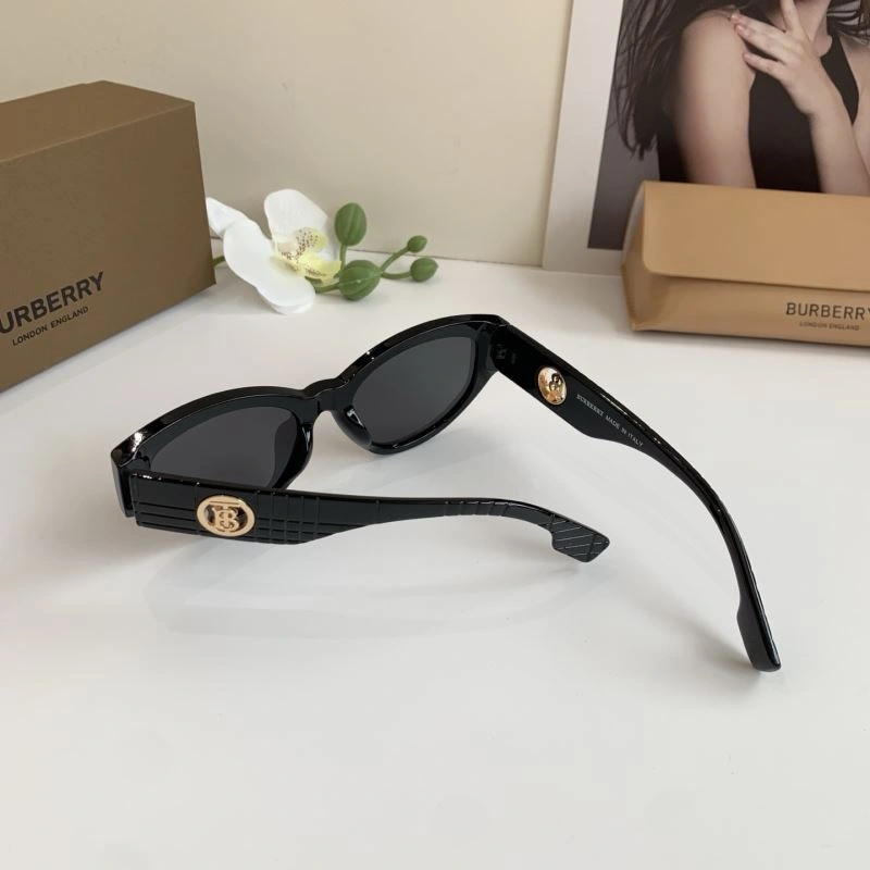 Burberry Sunglasses Trendsetting 277142