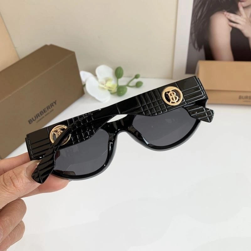 Burberry Sunglasses Trendsetting 277142