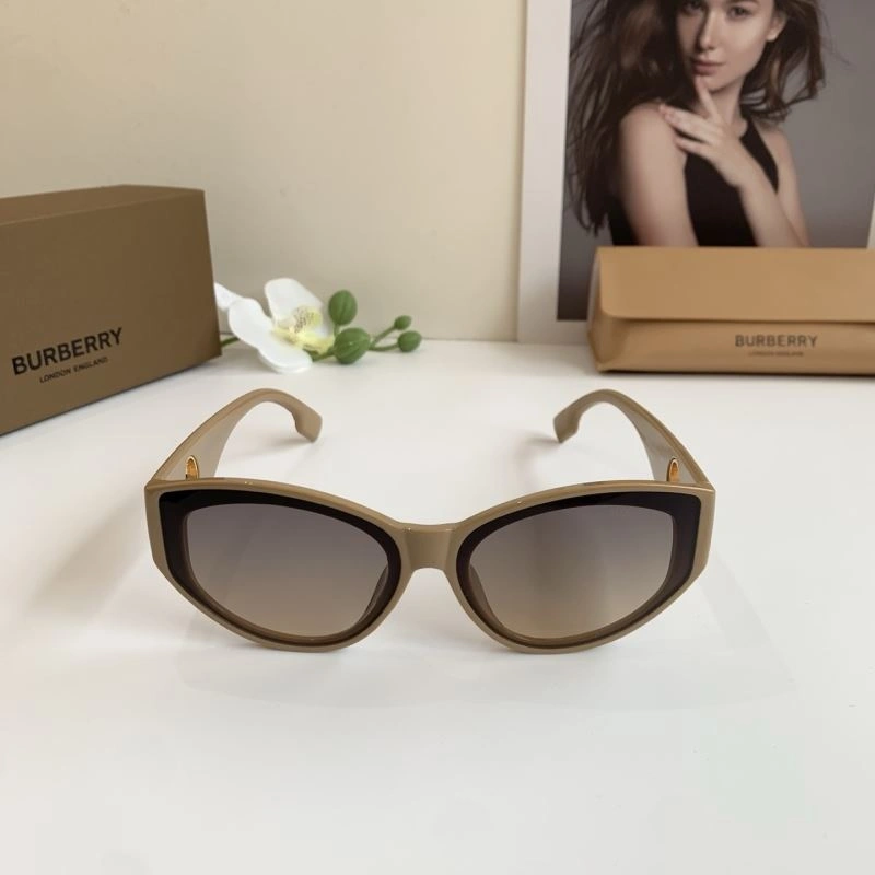 Packable Burberry Sunglasses 277138