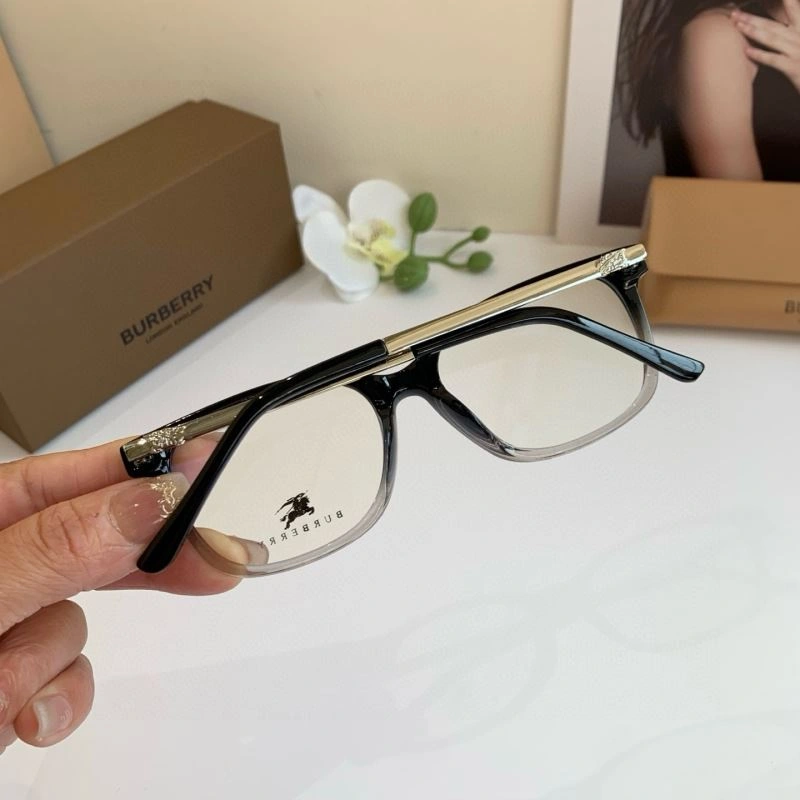 Burberry Sunglasses HighQuality 277124