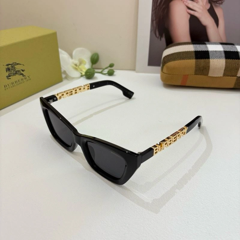 Burberry Sunglasses FlexibleFit 277131