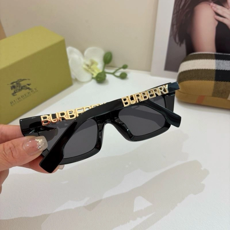 Burberry Sunglasses FlexibleFit 277131