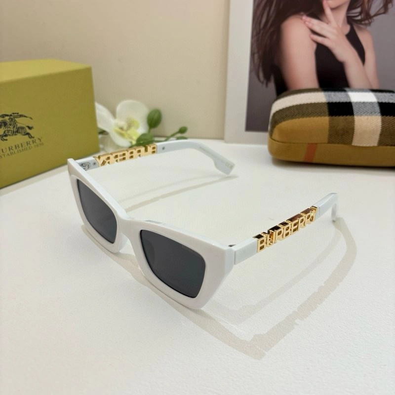 Burberry Sunglasses Bright 277123