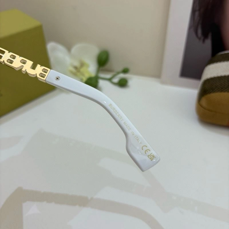 Burberry Sunglasses Bright 277123