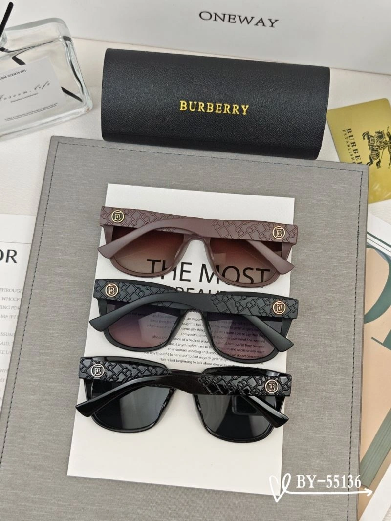 Burberry Sunglasses Youthful 277117