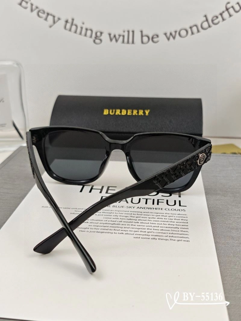 Burberry Sunglasses Youthful 277117