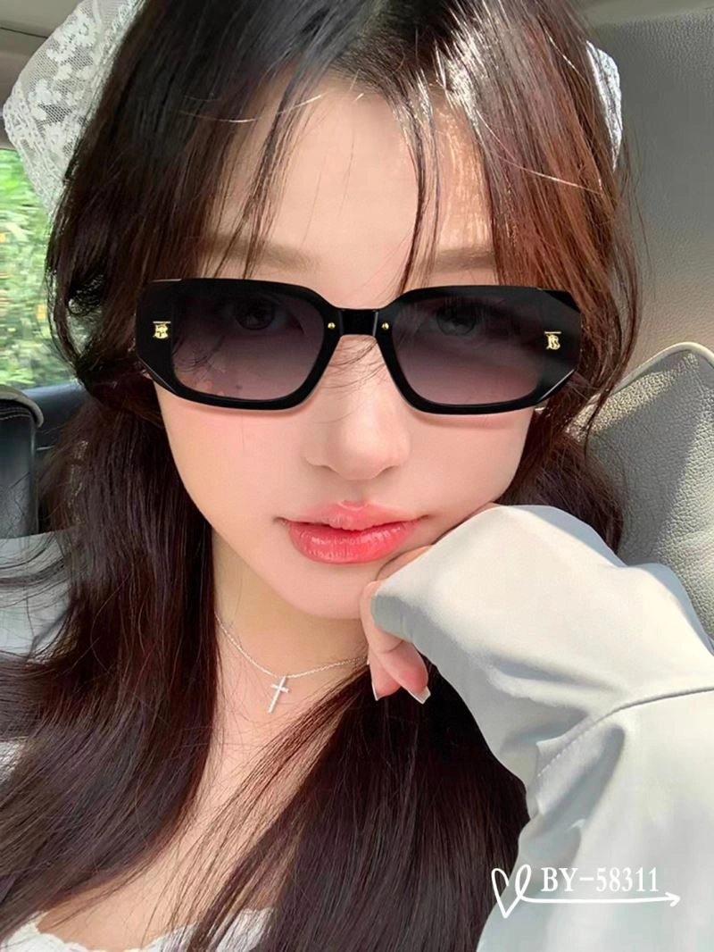 TechFriendly Burberry Sunglasses 277106