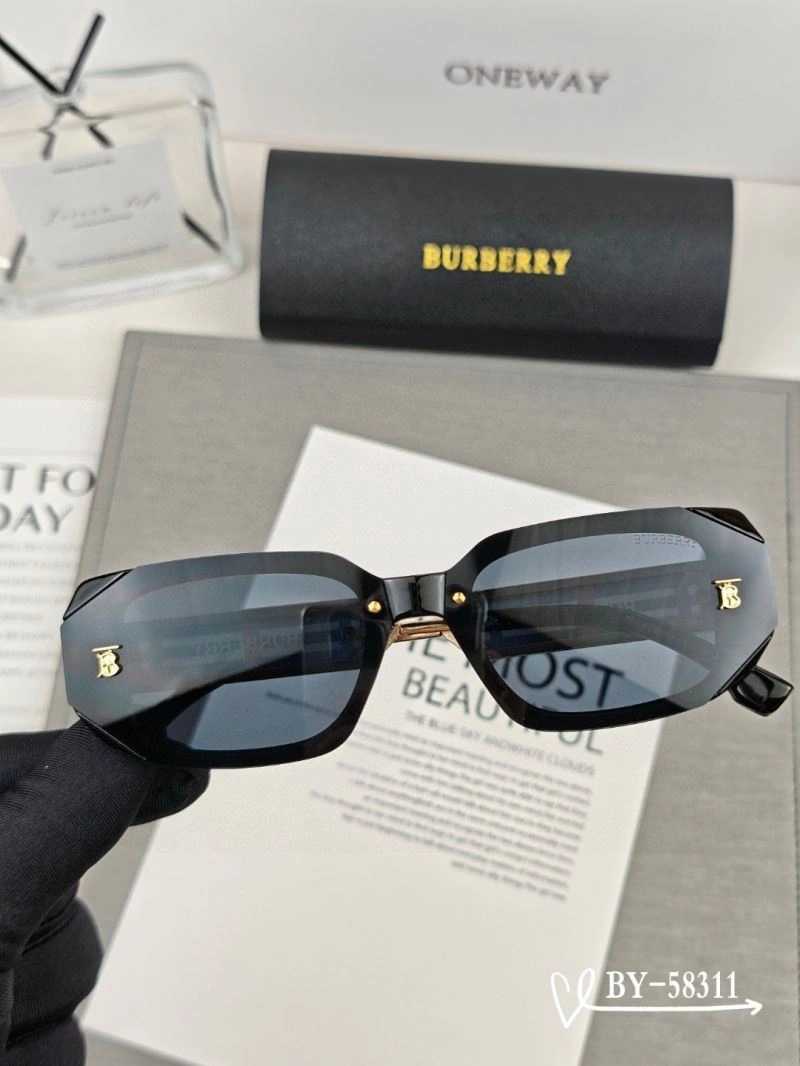 TechFriendly Burberry Sunglasses 277106