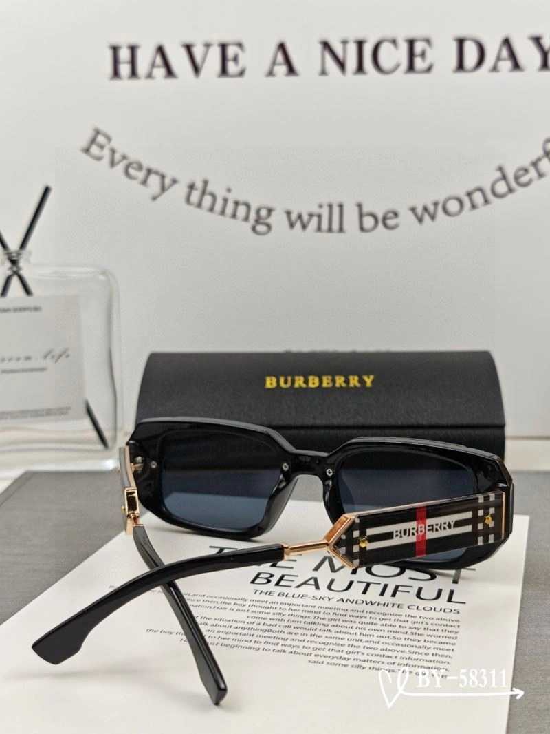 TechFriendly Burberry Sunglasses 277106