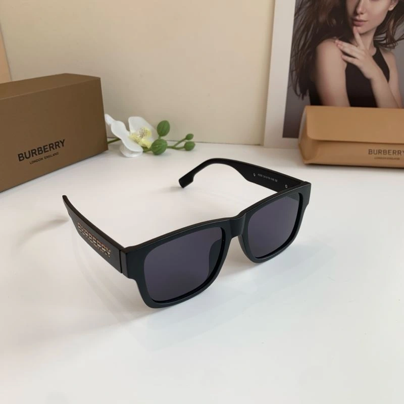 Burberry Sunglasses Bright 277094