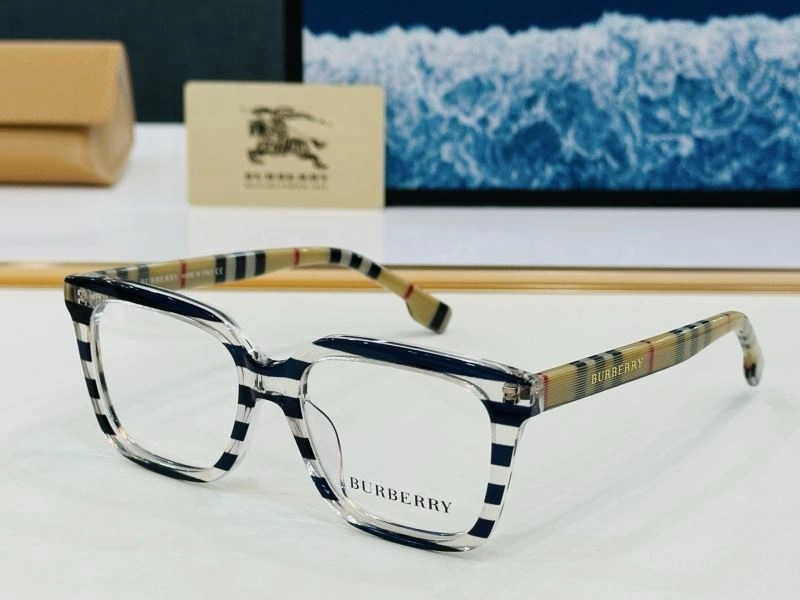 Burberry Sunglasses Snug 277236