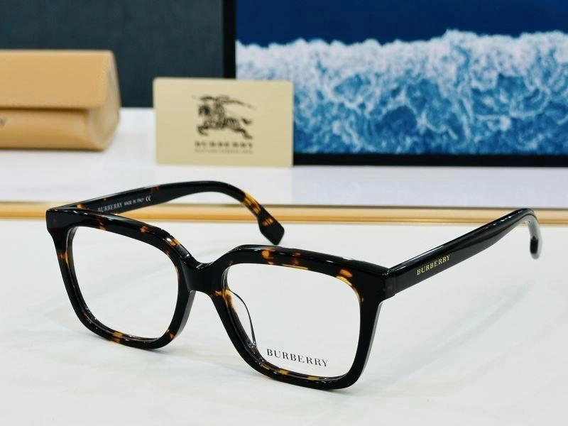 Burberry Sunglasses Snug 277236