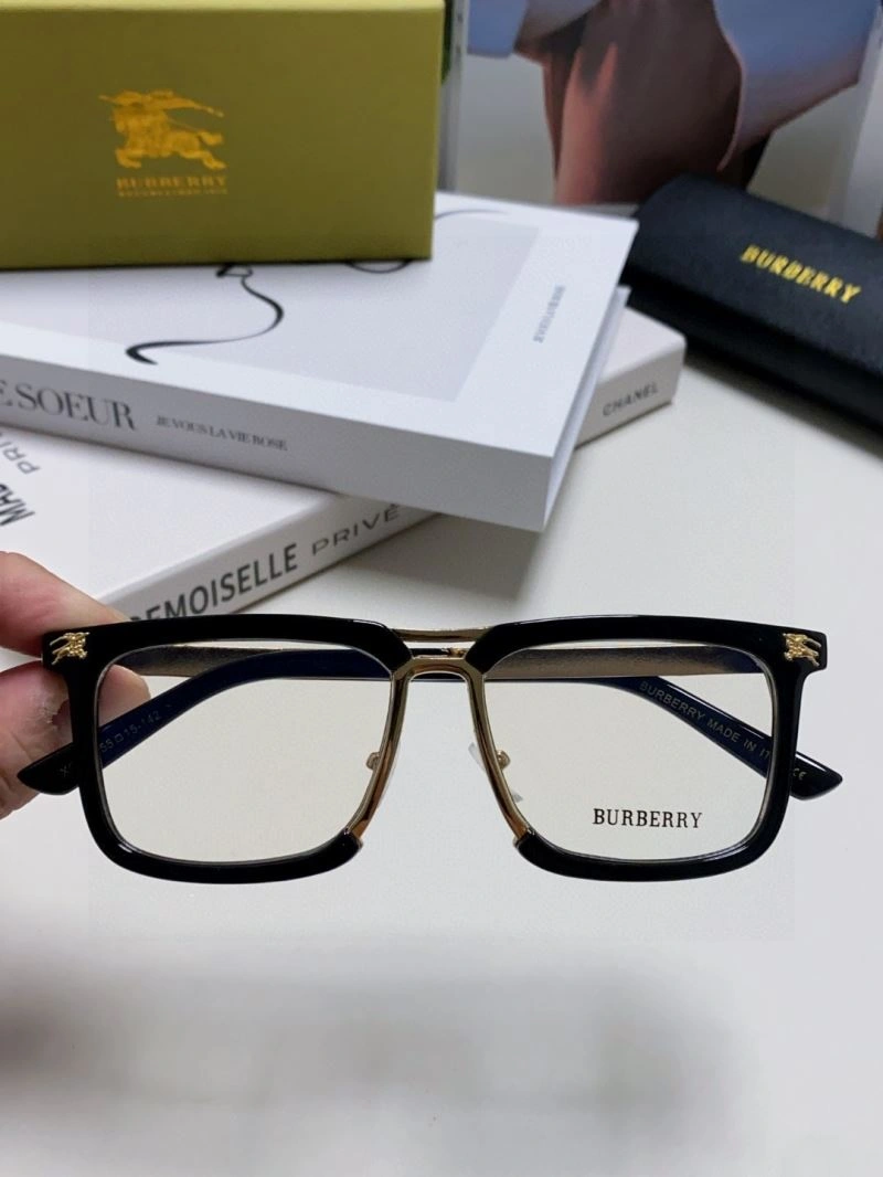 Burberry Sunglasses Unisex 277213